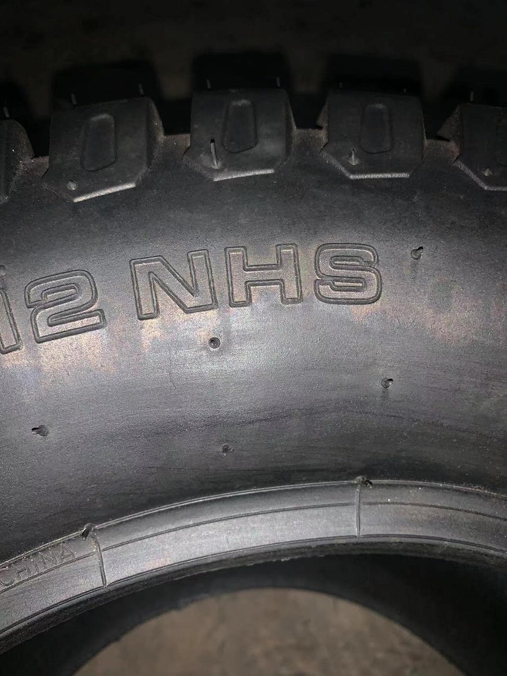 24x12-12 4PR Tubeless Lawn Mower Tires B4030