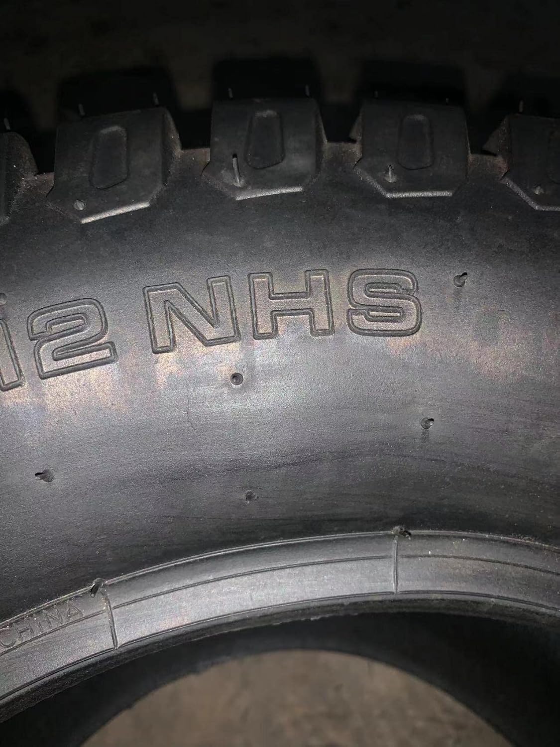 24x12-12 4PR Tubeless Lawn Mower Tires B4030