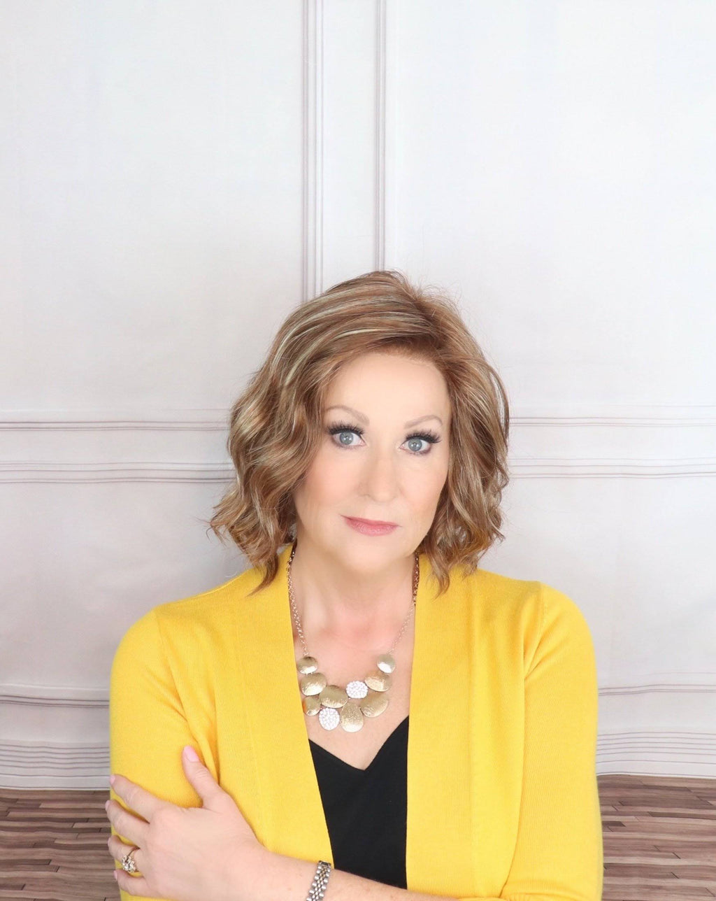 Eclair Hand-Tied Wig H9061