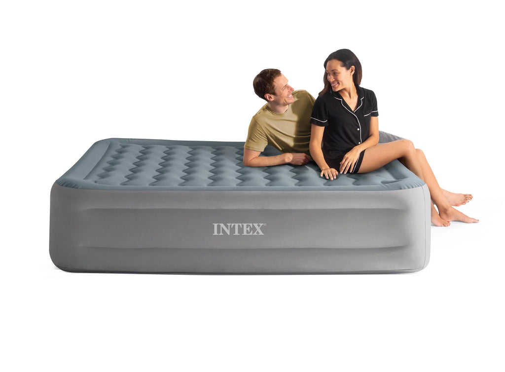 Twin Air Mattress with Built-in Pump J1290