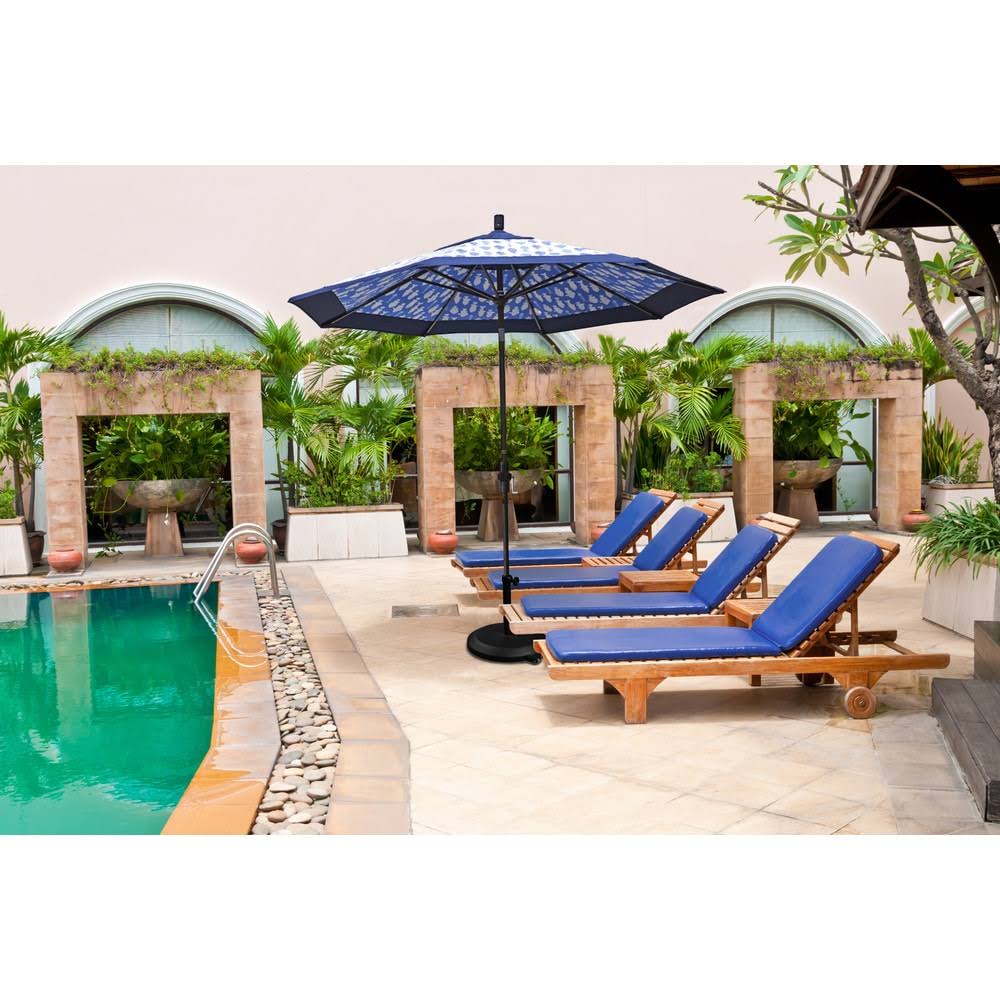11 ft. Aluminum Market Umbrella Z574