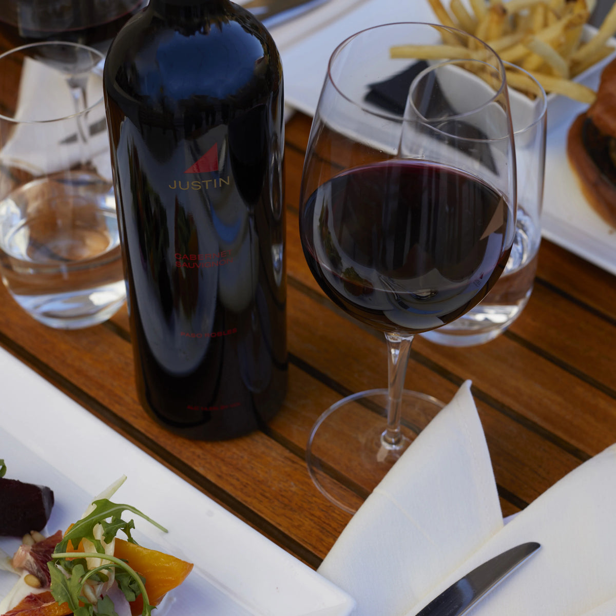 Cabernet Sauvignon California Red Wine, 750 ml Bottle, 15% ABV Y955285