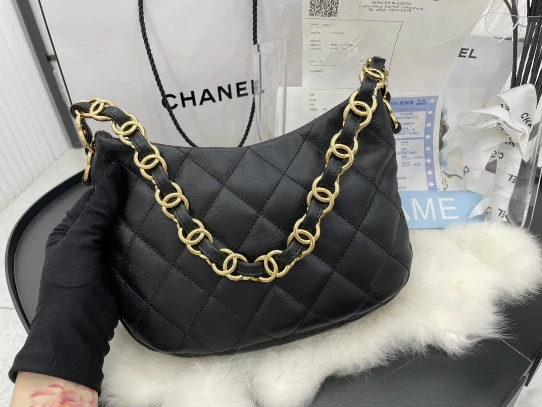 Black Hobo Handbag O899