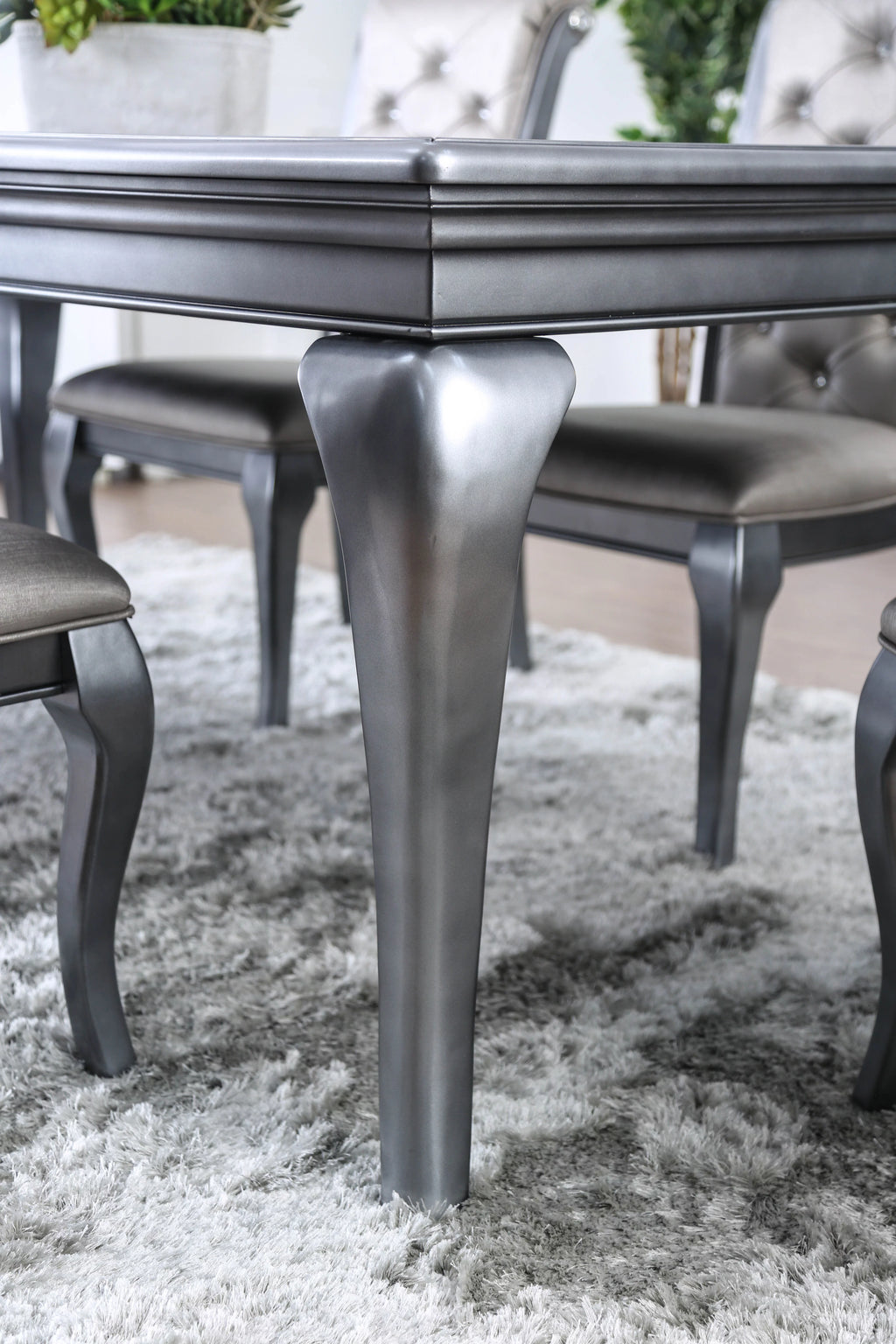 Silver Glass Table with Leaf K518619